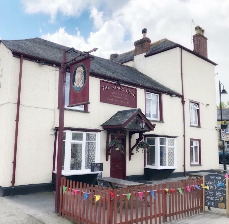 The Kings Head Hotel Chacewater Eksteriør billede