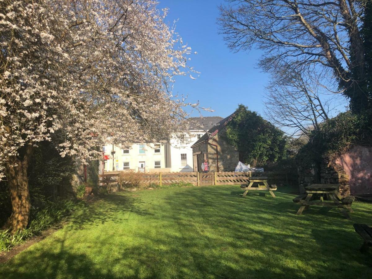 The Kings Head Hotel Chacewater Eksteriør billede